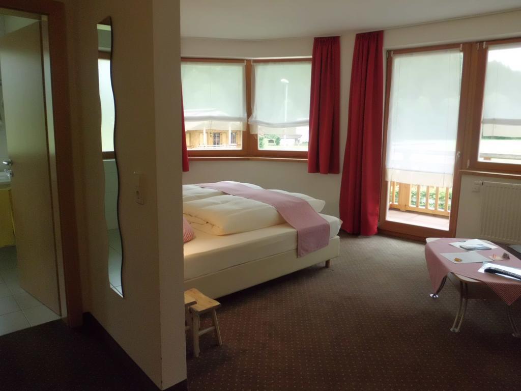 Alpina Appartements Haldensee Phòng bức ảnh