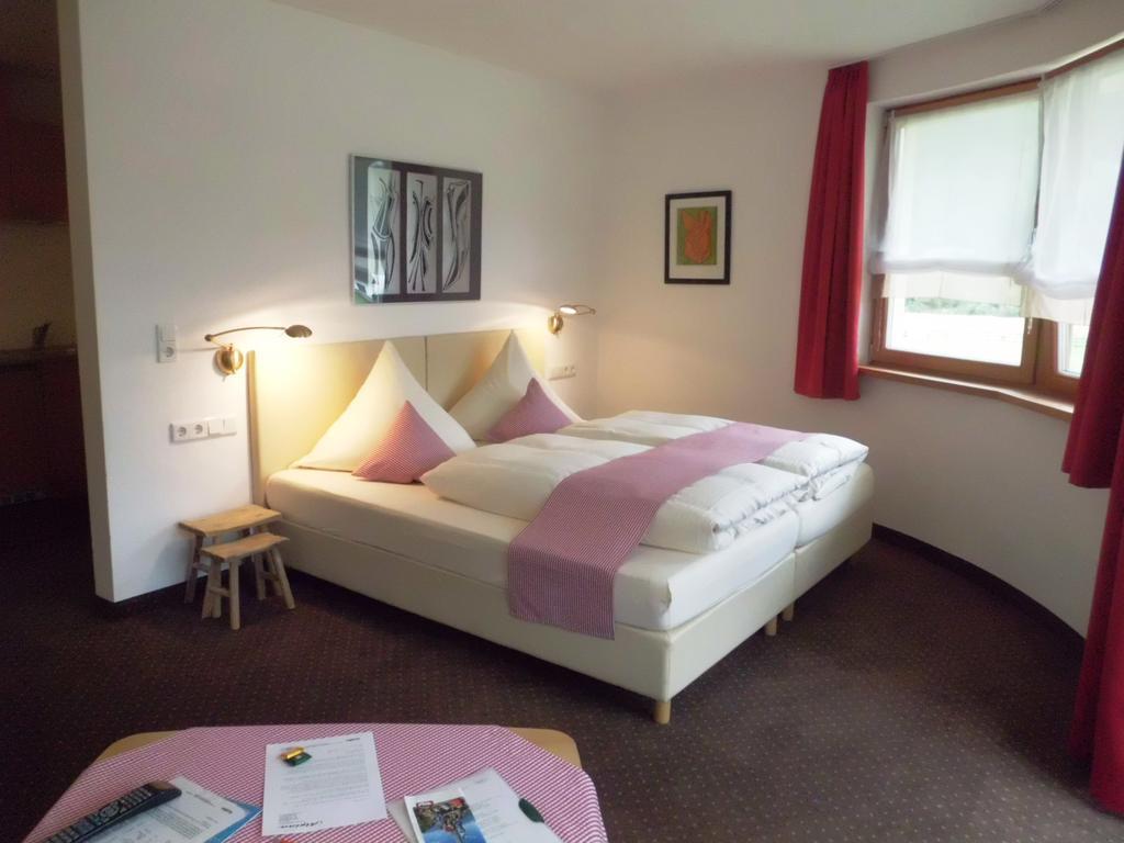 Alpina Appartements Haldensee Phòng bức ảnh